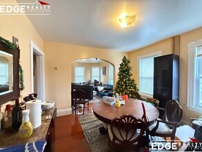 225 Parsons St, Unit 1 in Boston, MA - Foto de edificio - Building Photo