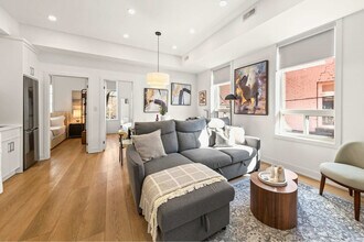 168 McCaul St in Toronto, ON - Building Photo - Building Photo