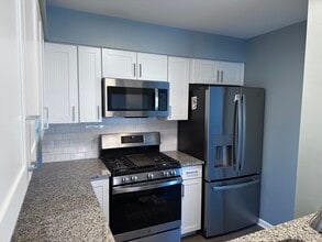 182 Dawn Dr in Lansdale, PA - Building Photo - Building Photo