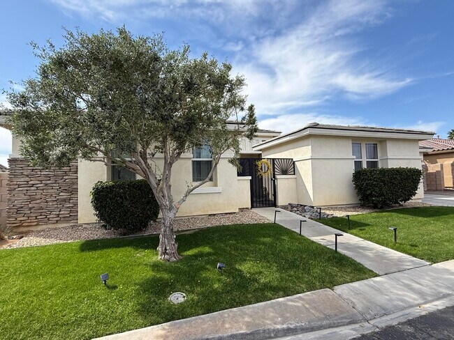 83453 Lonesome Dove Rd in Indio, CA - Building Photo - Building Photo