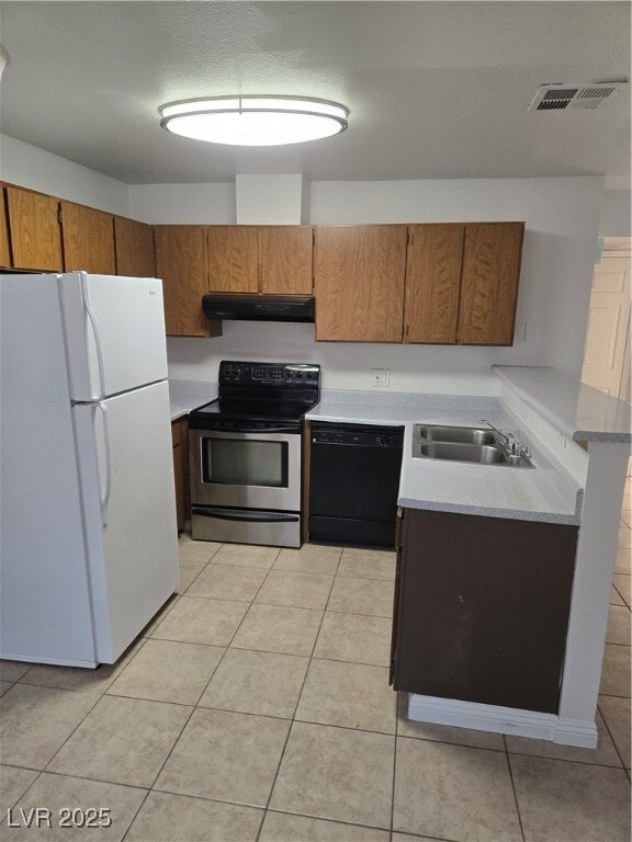 2706 Jennydiane Dr in Las Vegas, NV - Building Photo - Building Photo