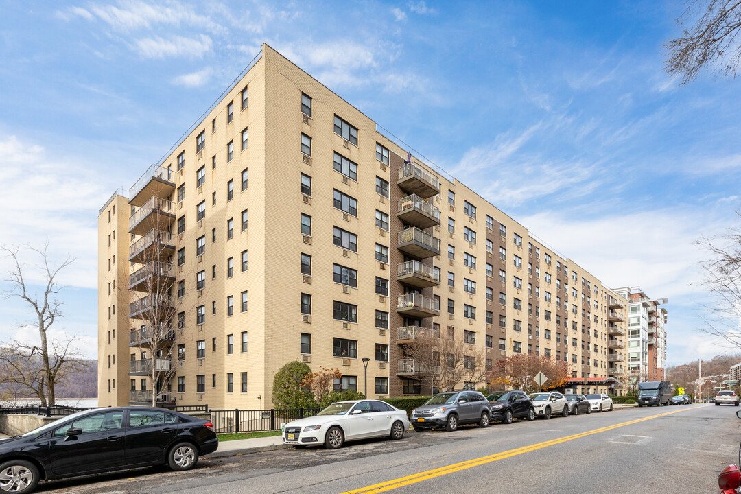 The Greystone in Yonkers, NY - Foto de edificio