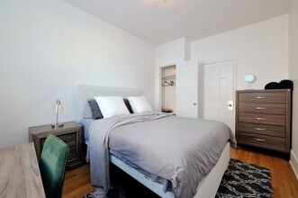 708 9th Ave, Unit SI ID1323923P in New York, NY - Building Photo - Building Photo