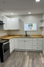 39 High St in Sanford, ME - Building Photo - Building Photo