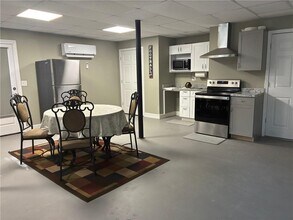 6158 Suwanee Dam Rd in Sugar Hill, GA - Building Photo - Building Photo