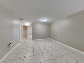 5937 SW 163rd Ave in Miami, FL - Building Photo - Building Photo