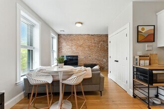 19 Medford St in Chelsea, MA - Building Photo - Building Photo