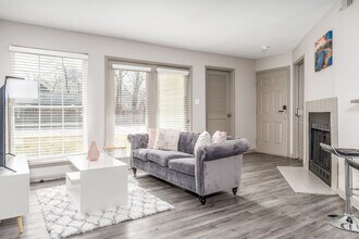904 Maplebrook Dr in Fishers, IN - Building Photo - Building Photo