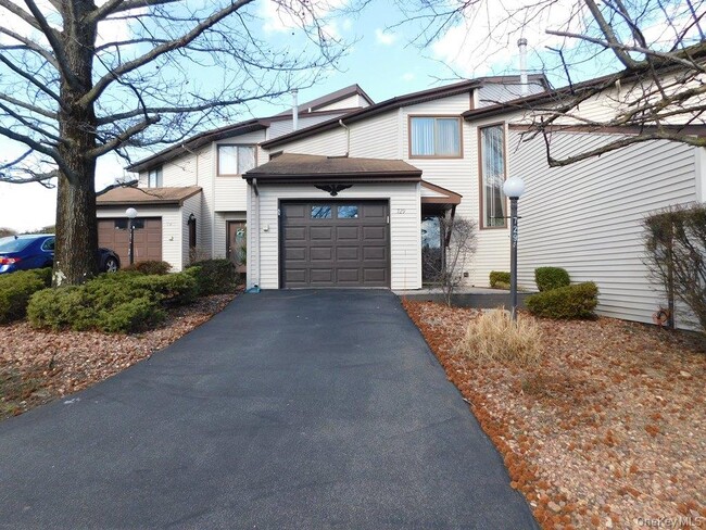 property at 729 Hewitt Ln