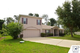 19 Burgess Pl in Palm Coast, FL - Building Photo - Building Photo