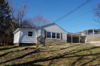 4401 Nicholas Rd NW in Knoxville, TN - Building Photo - Building Photo