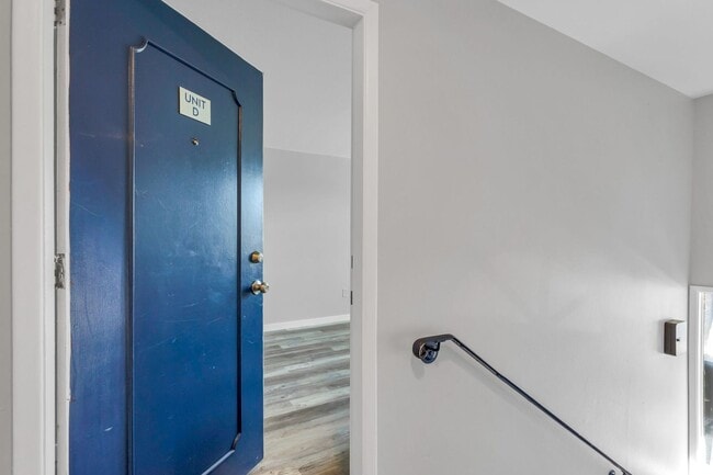 2351 S Locust St in Denver, CO - Foto de edificio - Building Photo