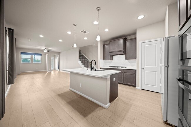 17214 Broadleaf Oak Dr in Hockley, TX - Building Photo - Building Photo