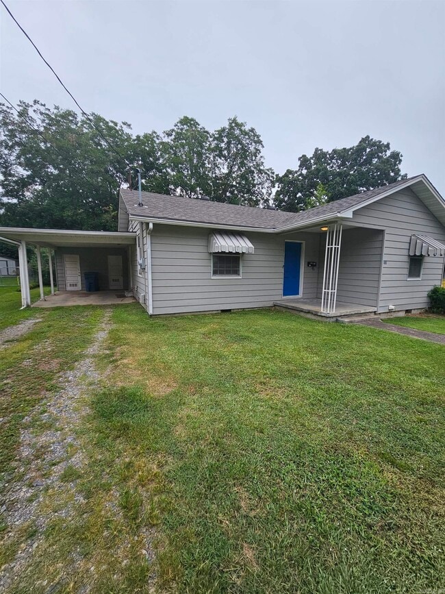 property at 919 Toler St
