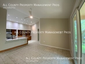 4156 Central Sarasota Pkwy in Sarasota, FL - Building Photo - Building Photo