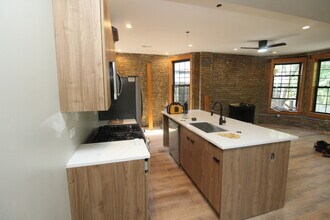 1717 N Winchester Ave in Chicago, IL - Building Photo - Building Photo