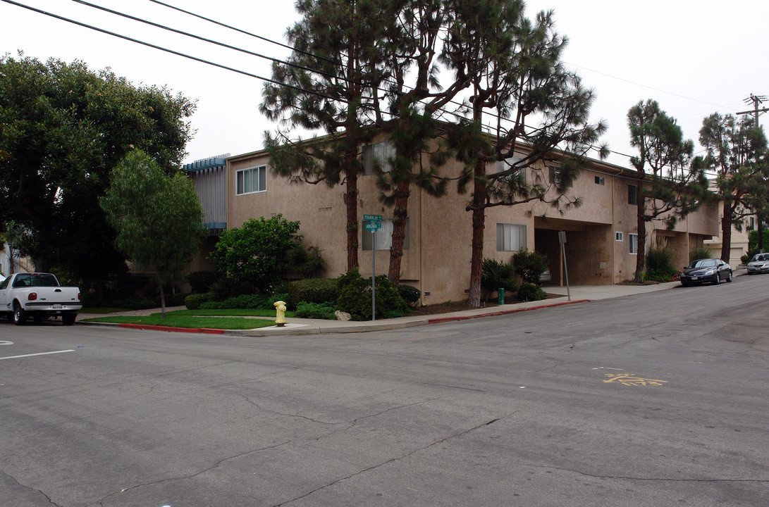 200 Virginia St in El Segundo, CA - Building Photo