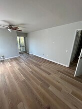9269 Village Glen Dr in San Diego, CA - Building Photo - Building Photo