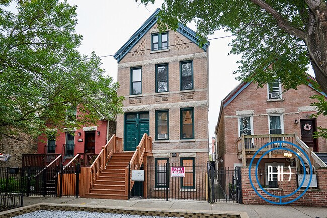 property at 2144 N Bell Ave