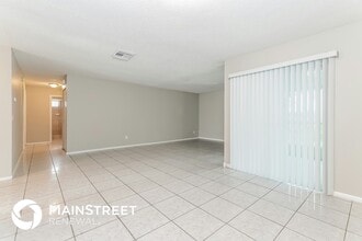 353 Florida Pkwy in Kissimmee, FL - Building Photo - Building Photo