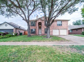 13618 Woodspire Dr in Houston, TX - Building Photo