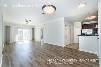 4917 Key Lime Dr in Jacksonville, FL - Building Photo - Building Photo