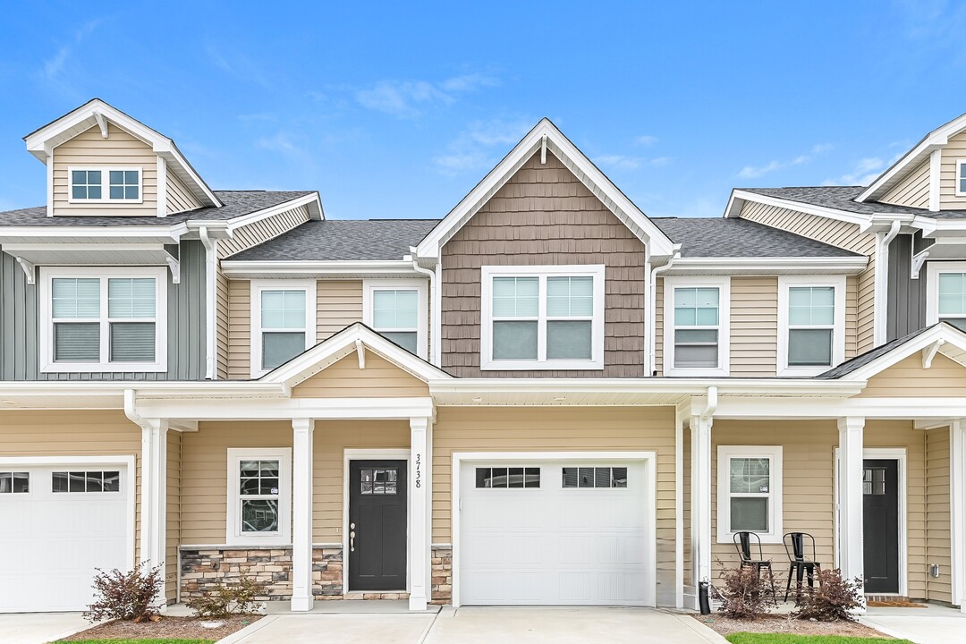 3738 Summer Bay Trl in Leland, NC - Building Photo