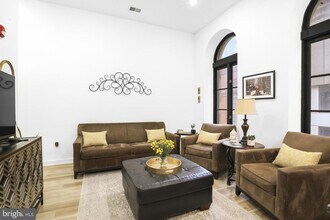 1415 Locust St in Philadelphia, PA - Building Photo - Building Photo