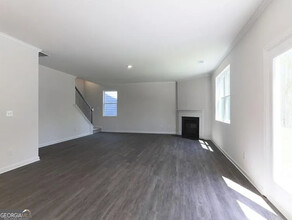 7670 Demeter Dr in Fairburn, GA - Building Photo - Building Photo