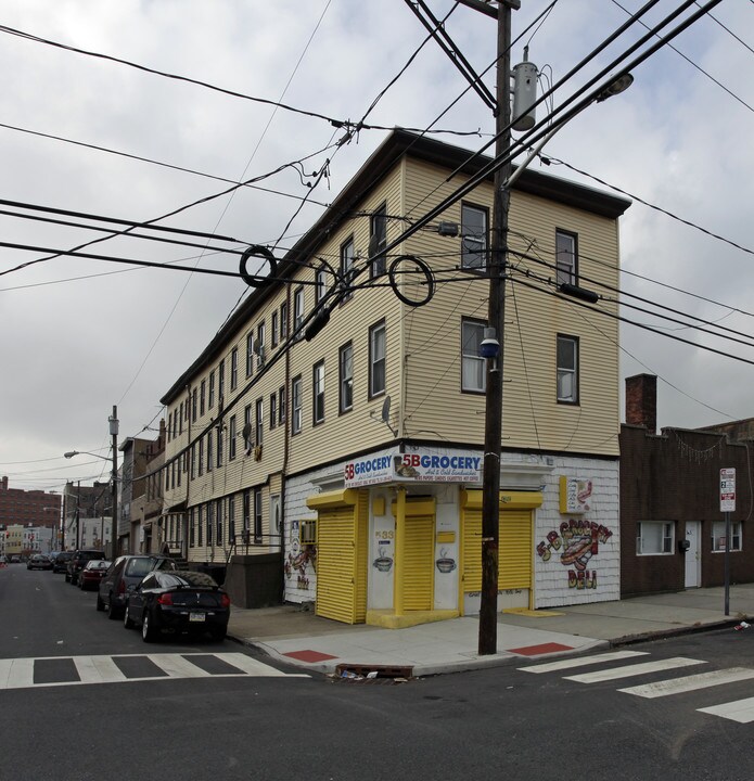 533-543 Mercer St in Jersey City, NJ - Building Photo