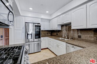 1520 S Shenandoah St in Los Angeles, CA - Building Photo - Building Photo