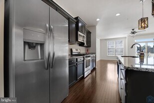 15211 Lady Lauren Ln in Brandywine, MD - Building Photo