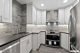 912 N Clarkson St in Denver, CO - Building Photo - Building Photo