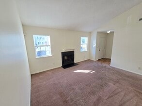 174 S Kentucky Ave in Virginia Beach, VA - Building Photo - Building Photo