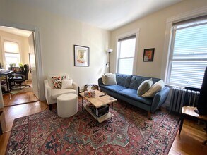 71 Porter St, Unit 2 in Cambridge, MA - Building Photo - Building Photo