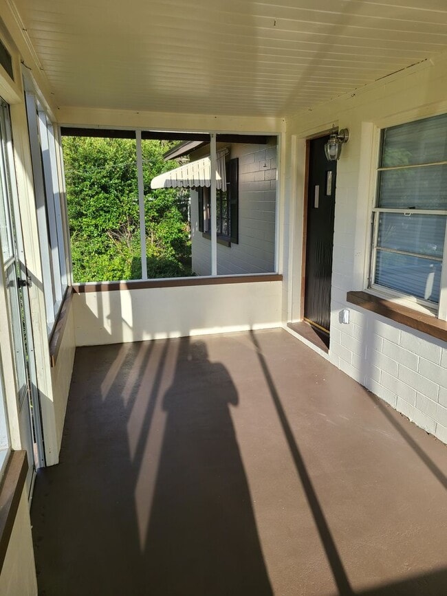 1133 Morningside Dr in Eustis, FL - Building Photo - Building Photo