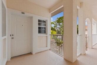 4240 Central Sarasota Pky, Unit 627 in Sarasota, FL - Building Photo - Building Photo