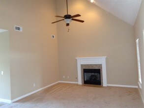 106 Brant Ln in Hendersonville, TN - Foto de edificio - Building Photo