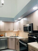 523 NE 47th St in Boca Raton, FL - Building Photo - Building Photo
