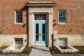 6 BR, 6 BA Co-living Apartment in Washington, DC - Building Photo - Building Photo