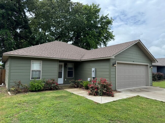 property at 30-30 Southstone Dr