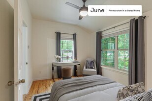 Room in Shared 4 bed/2 bath home in Austin, TX - Building Photo