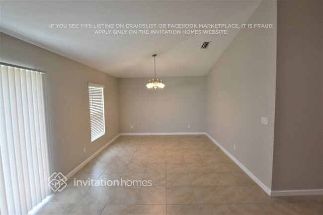 657 SW Duval Ave in Port St. Lucie, FL - Building Photo - Building Photo