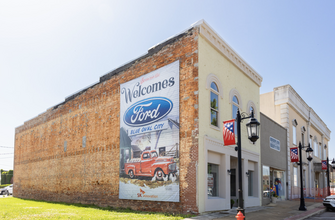 20 N Washington Ave in Brownsville, TN - Building Photo - Building Photo