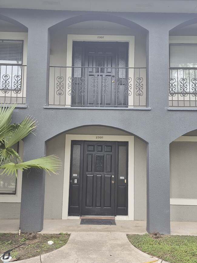 property at 2307 El Dorado Ave
