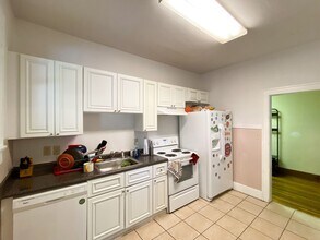 1714 NW 3rd Pl in Gainesville, FL - Building Photo - Building Photo