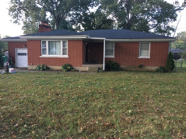 5908 Ashby Ln in Louisville, KY - Building Photo - Building Photo