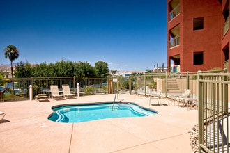 231 Moser Ave in Bullhead City, AZ - Foto de edificio - Building Photo