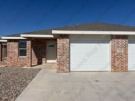 2130 Bobwhite Ct in Clovis, NM - Building Photo
