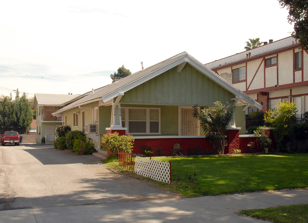 328 N Curtis Ave in Alhambra, CA - Building Photo